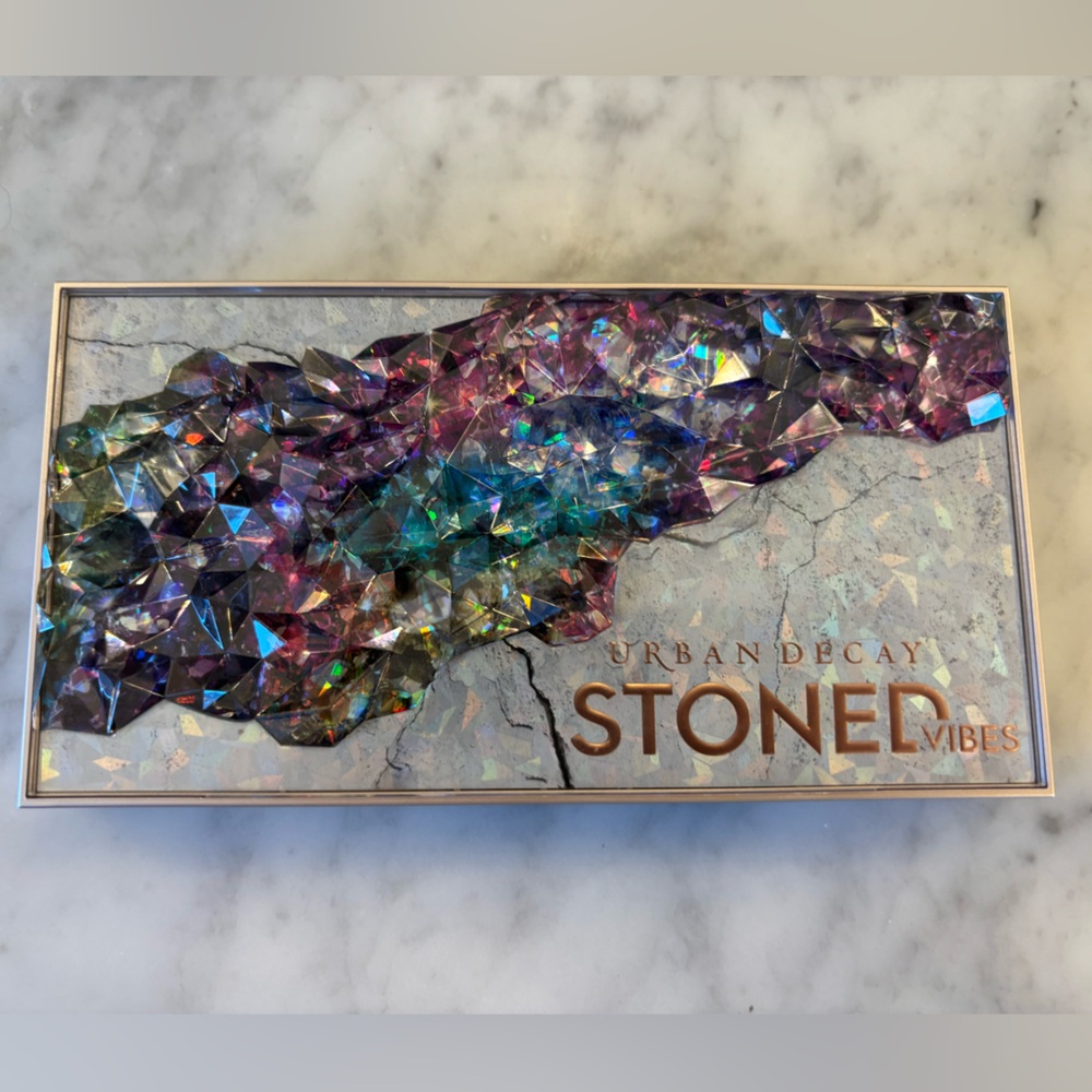Urban Decay Stoned Vibes Palette